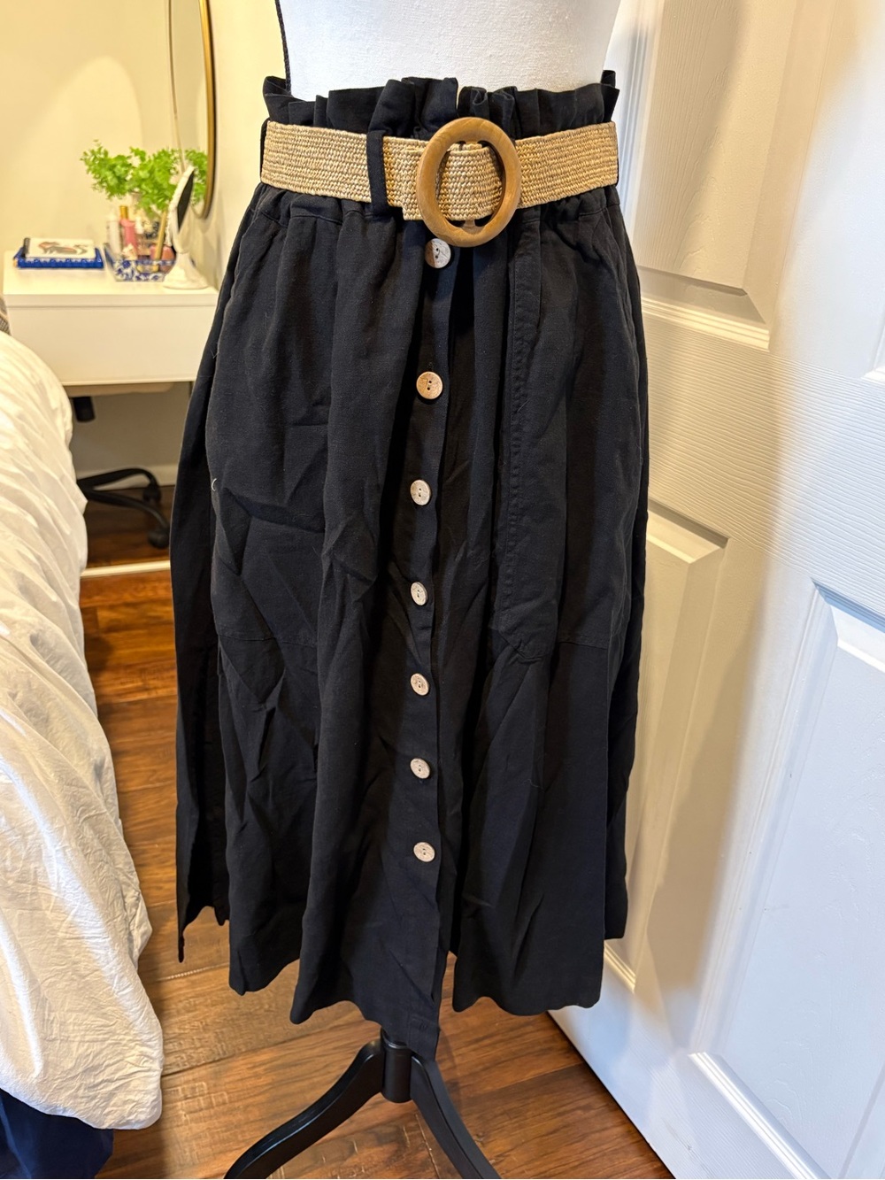 4OUR DREAMERS Black Linen Blend Button Front Midi Skirt w/ Woven Belt